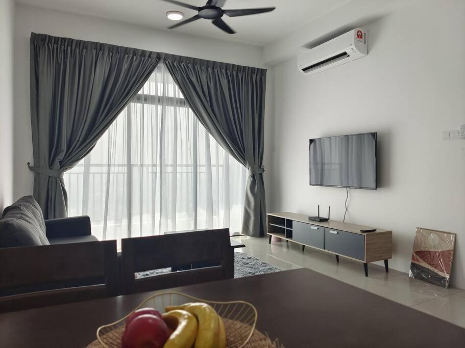 Apartment 2308 8scape New Big Pool By Johor Bahru